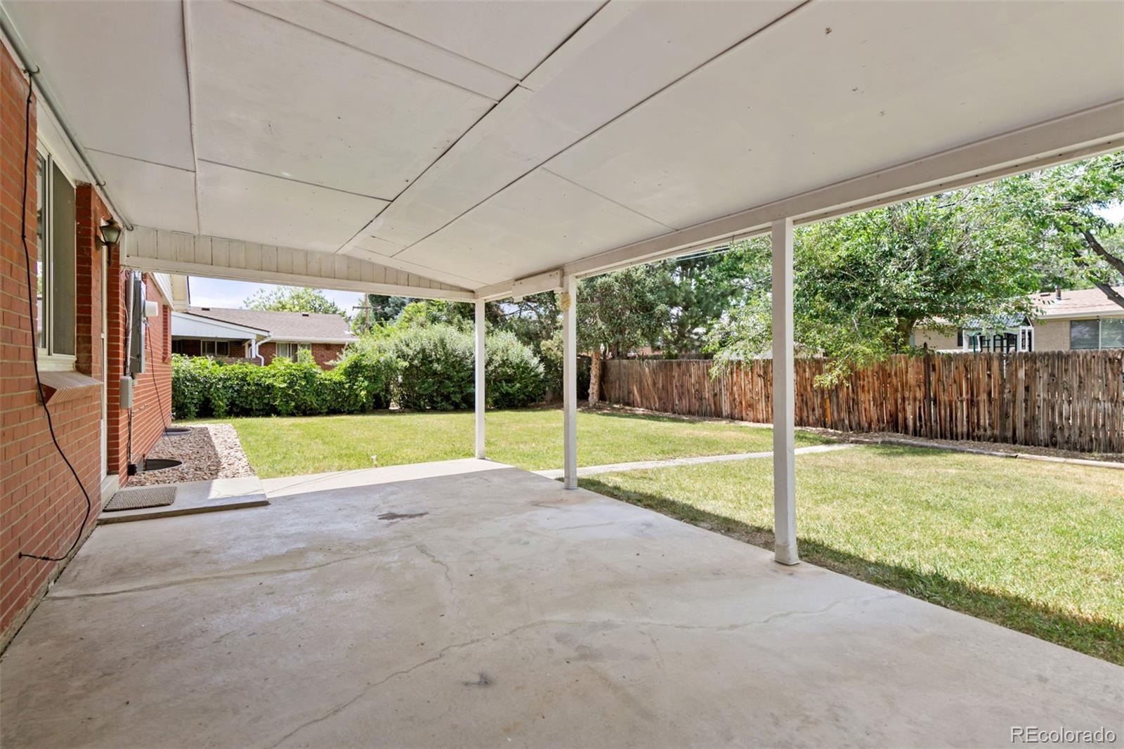 1205 W 7th Avenue Drive