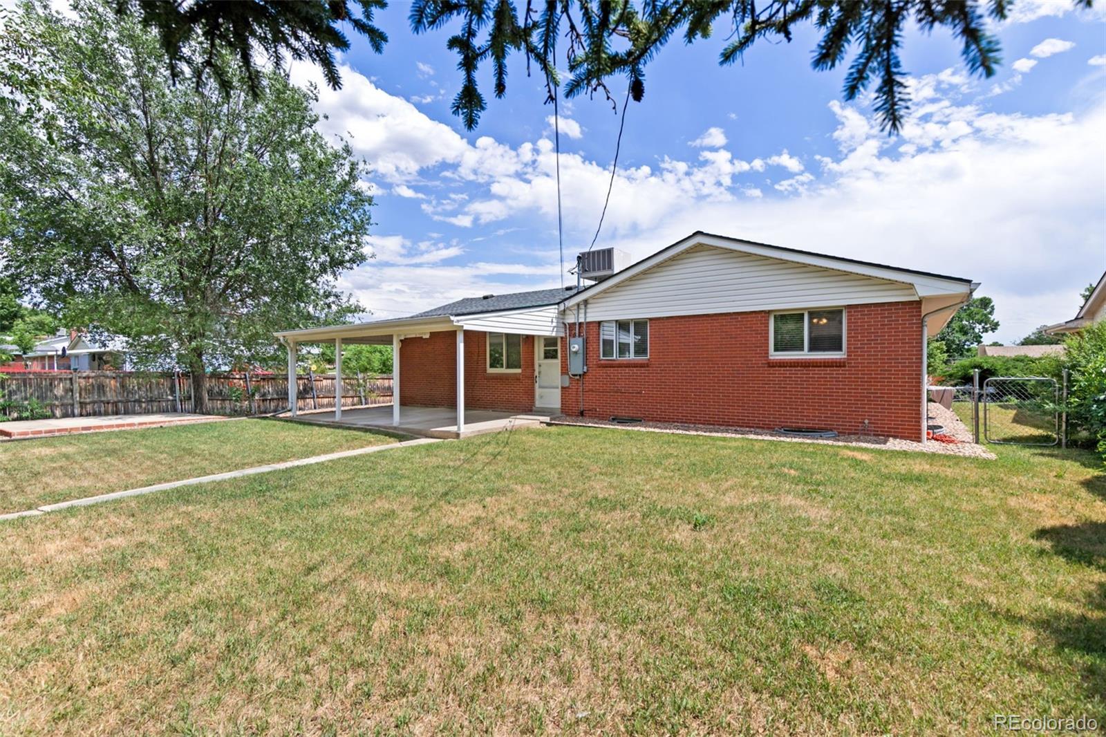 1205 W 7th Avenue Drive