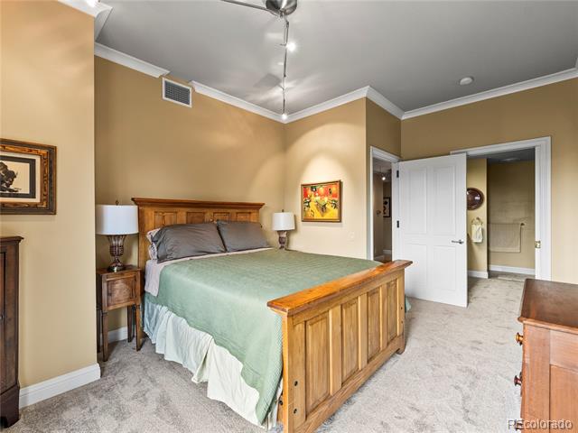 400 E 3rd Avenue Unit: 305