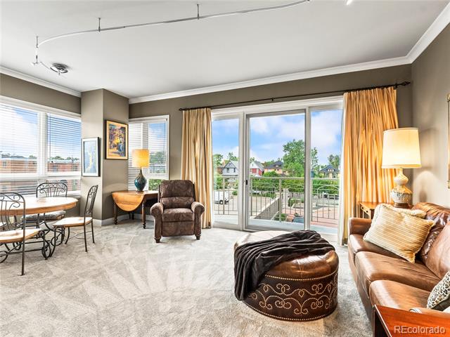400 E 3rd Avenue Unit: 305