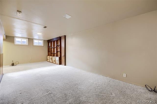 8810 Hastings Way
