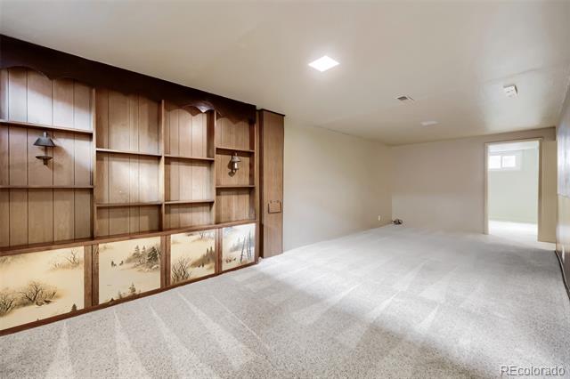 8810 Hastings Way