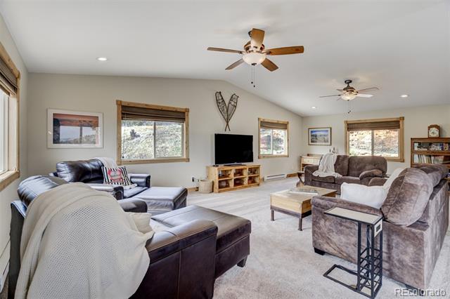 1130 Glenrock Drive