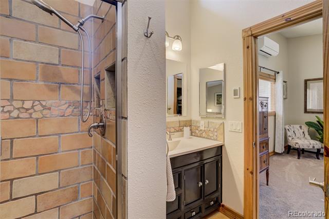 1130 Glenrock Drive