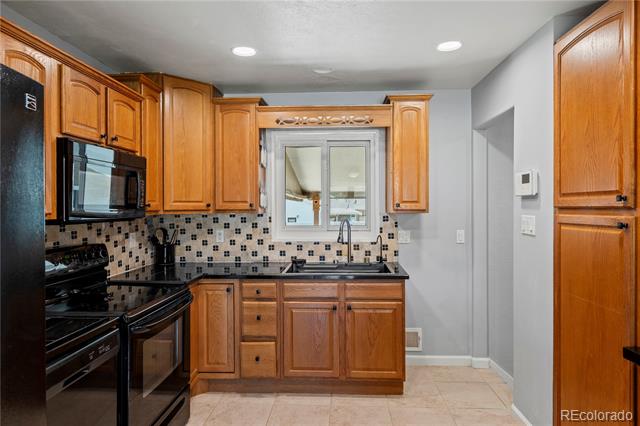160 Northglenn Drive