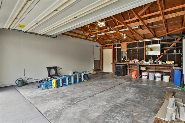 4425 S Zang Street