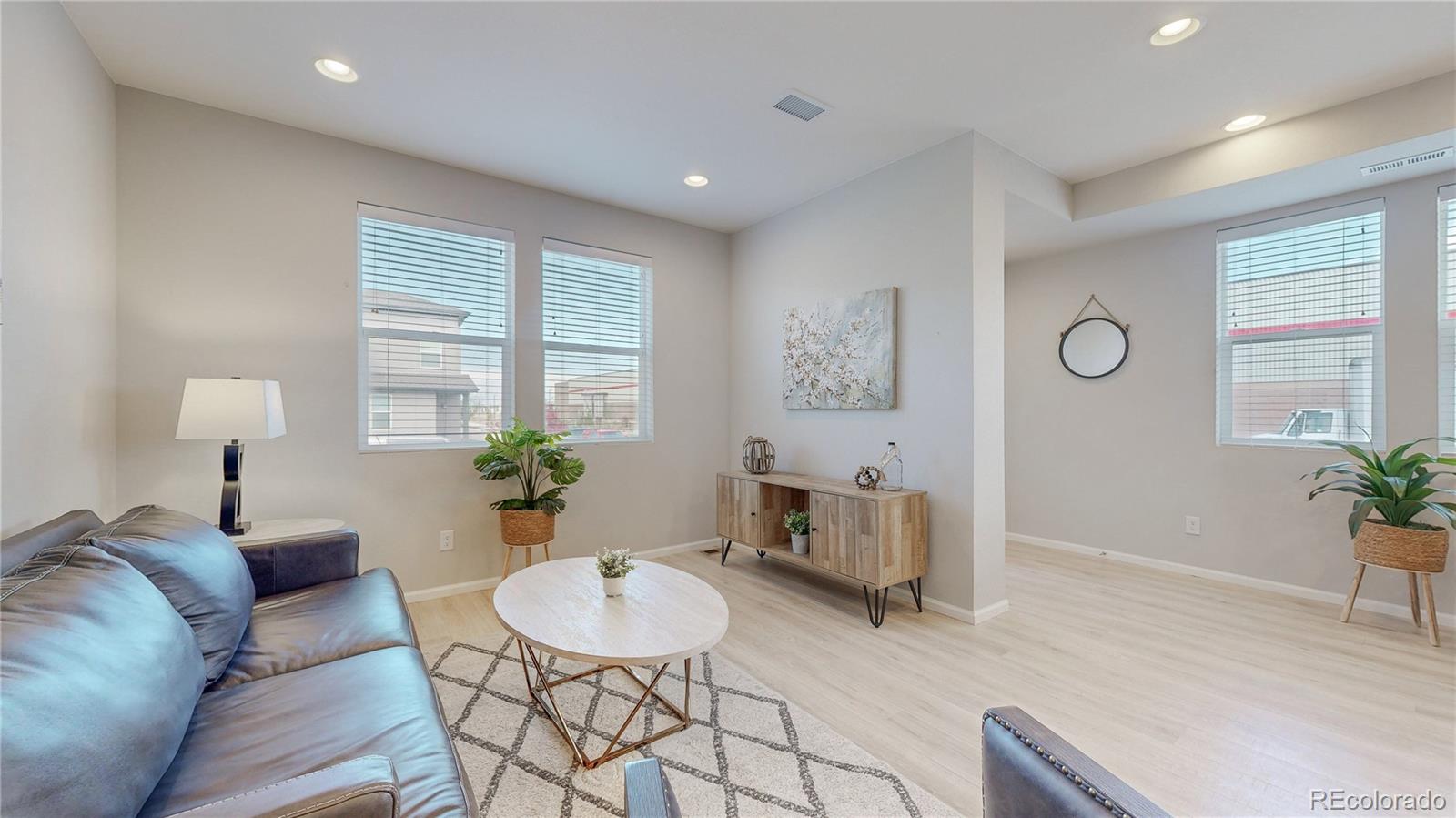16296 E 47th Place