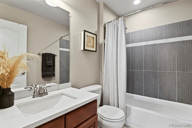 11007 Meadowvale Circle