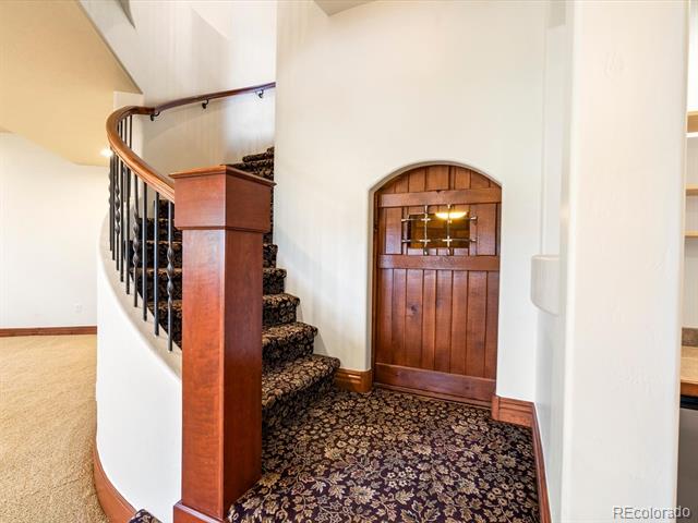 17098 Woodridge Court