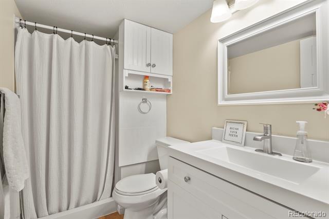 10295 E Aberdeen Avenue
