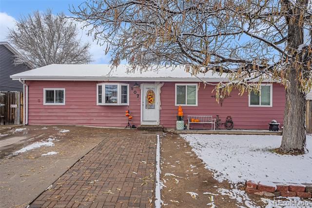 907 Elm Court
