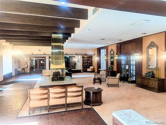 8060 E Girard Avenue Unit: 910