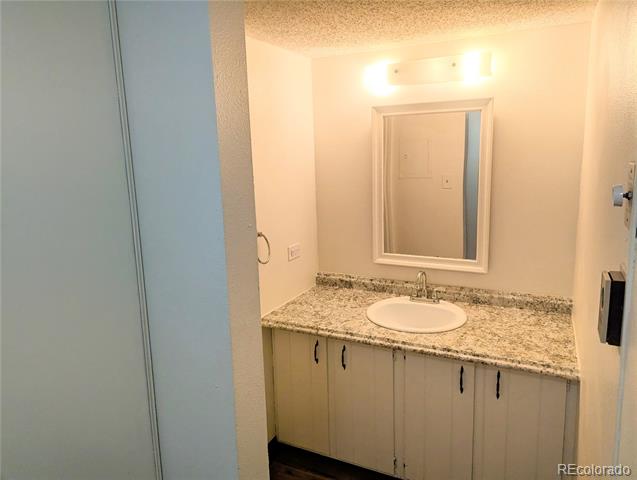 8060 E Girard Avenue Unit: 910