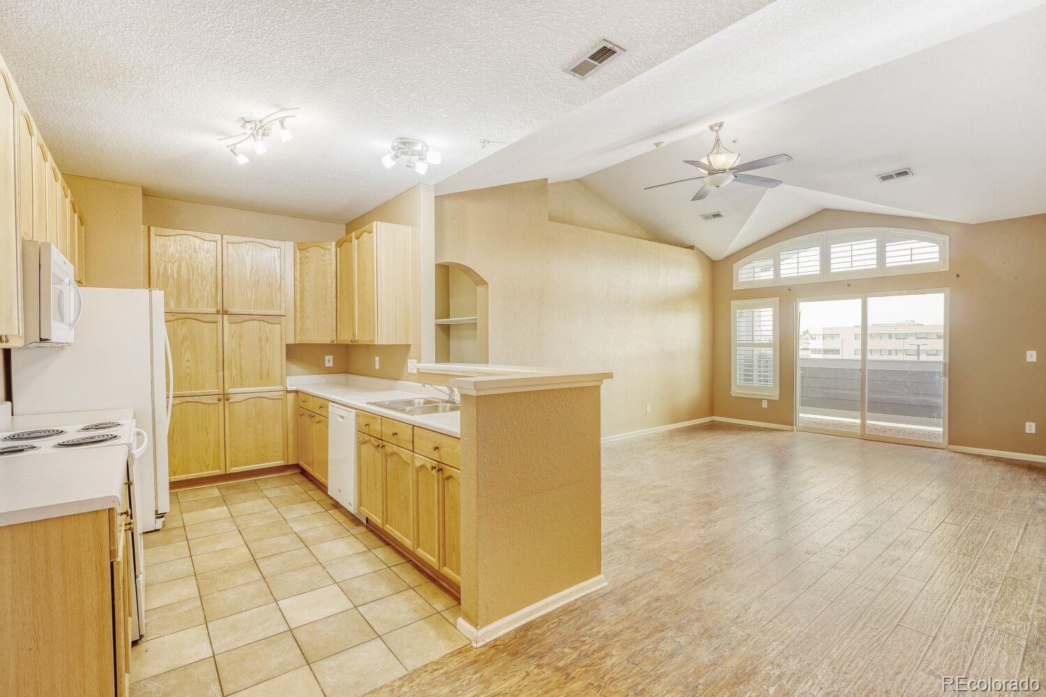 14241 E 1st Drive Unit: 304