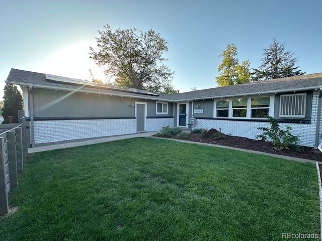 7082 W 68th Place