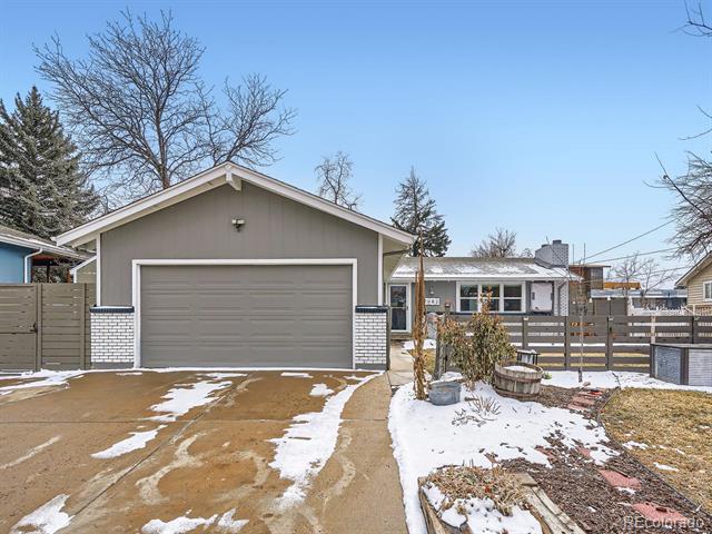 7082 W 68th Place