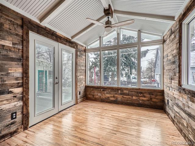 7082 W 68th Place
