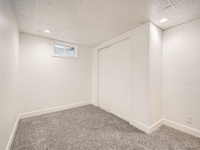 7082 W 68th Place
