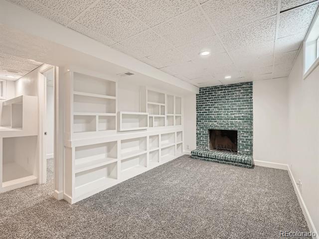 7082 W 68th Place