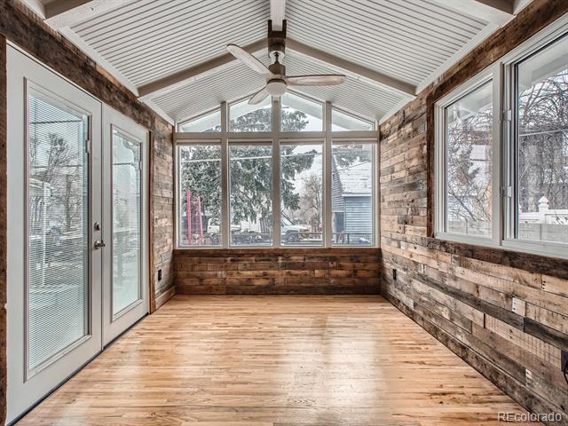 7082 W 68th Place