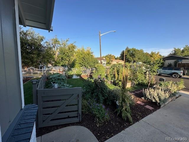 7082 W 68th Place
