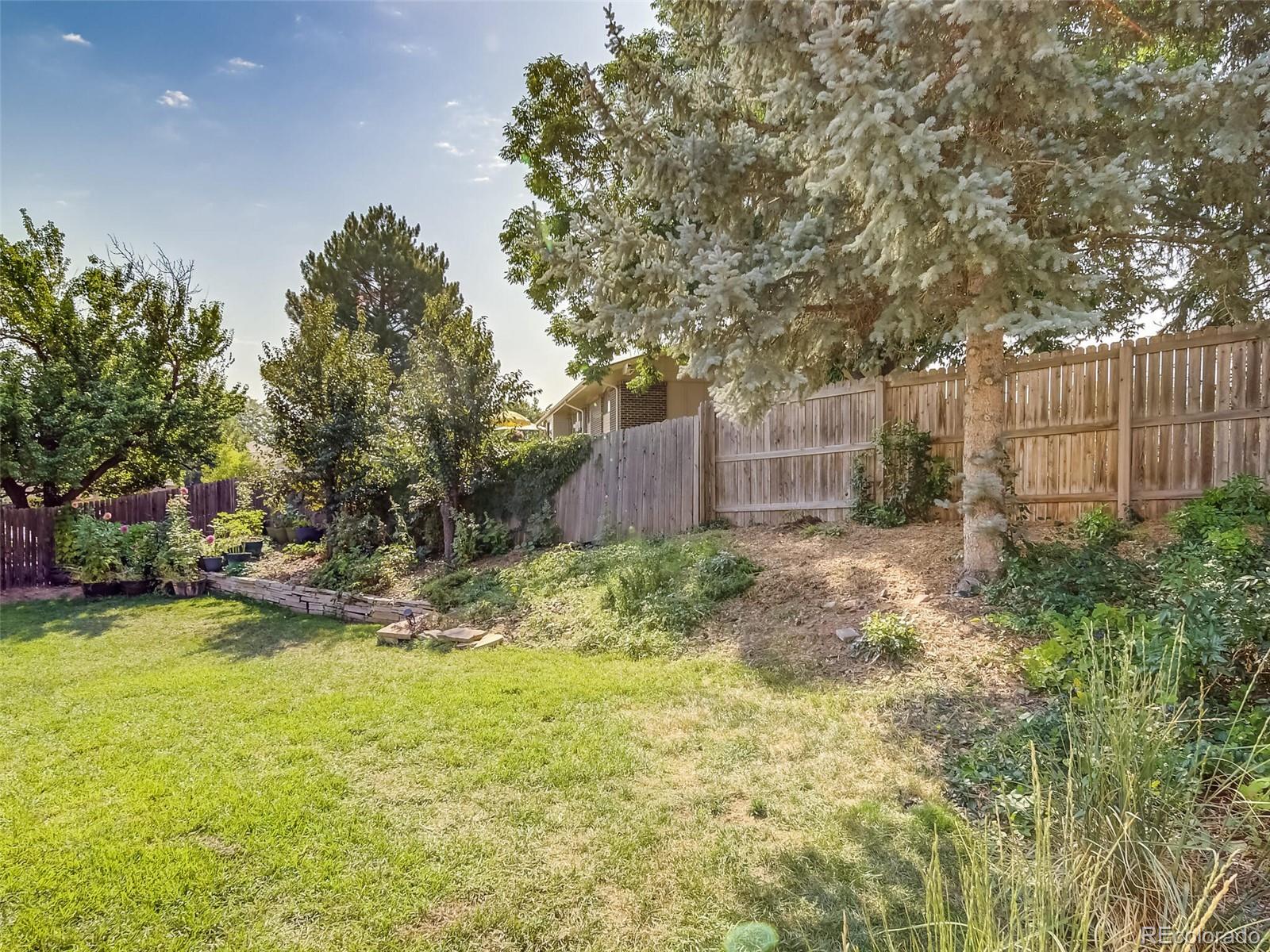6460 W 73rd Place