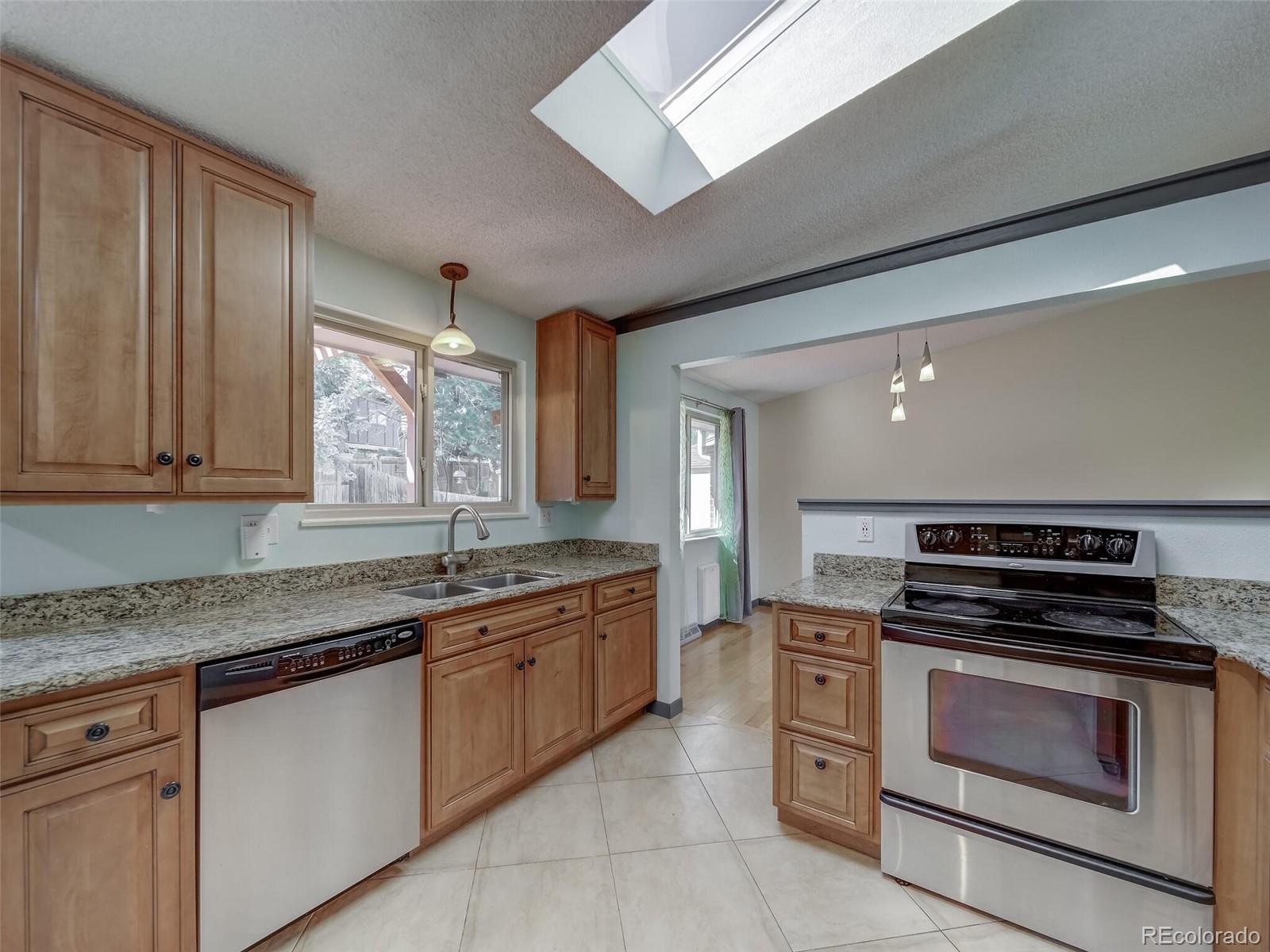 6460 W 73rd Place