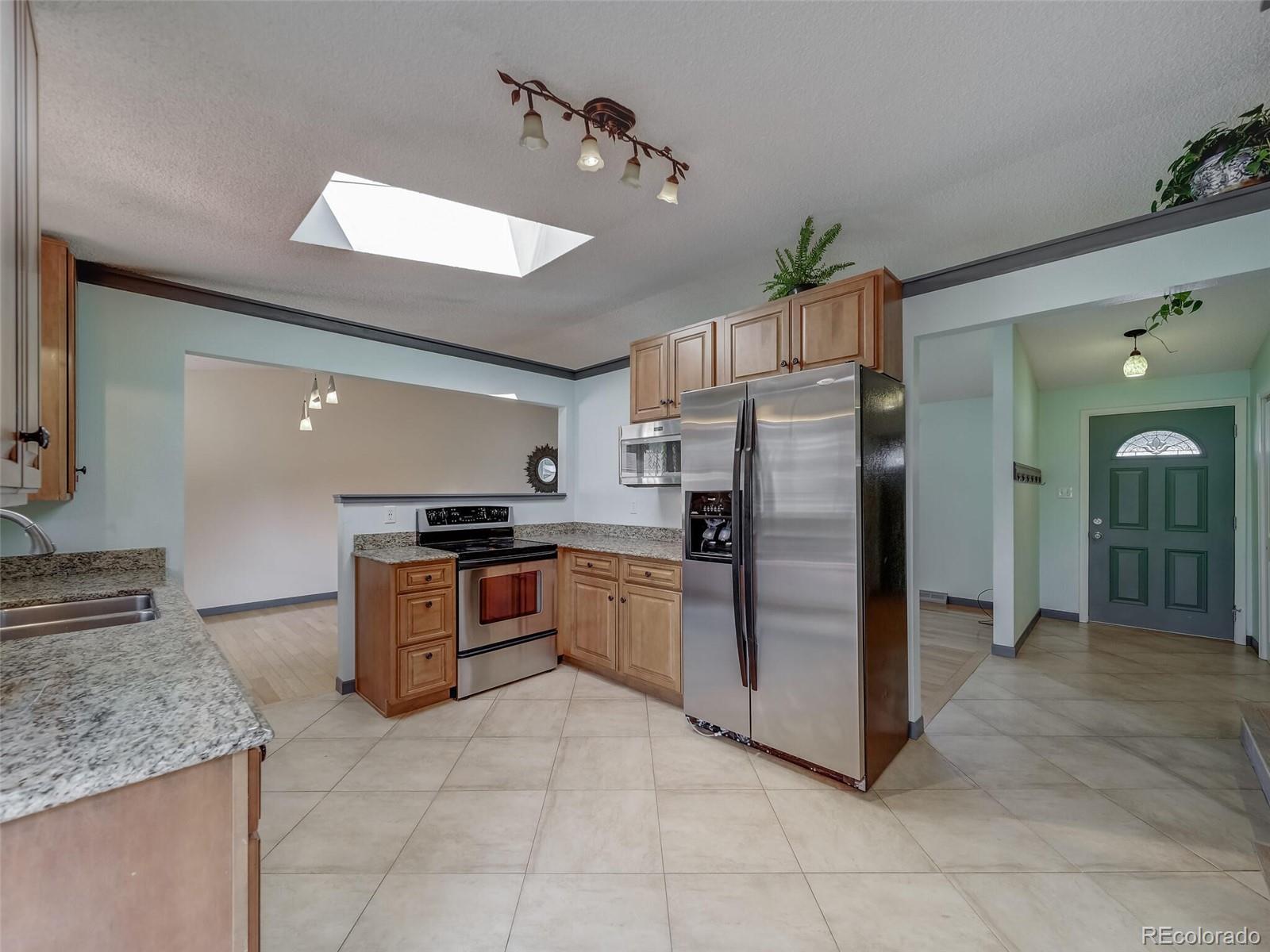 6460 W 73rd Place