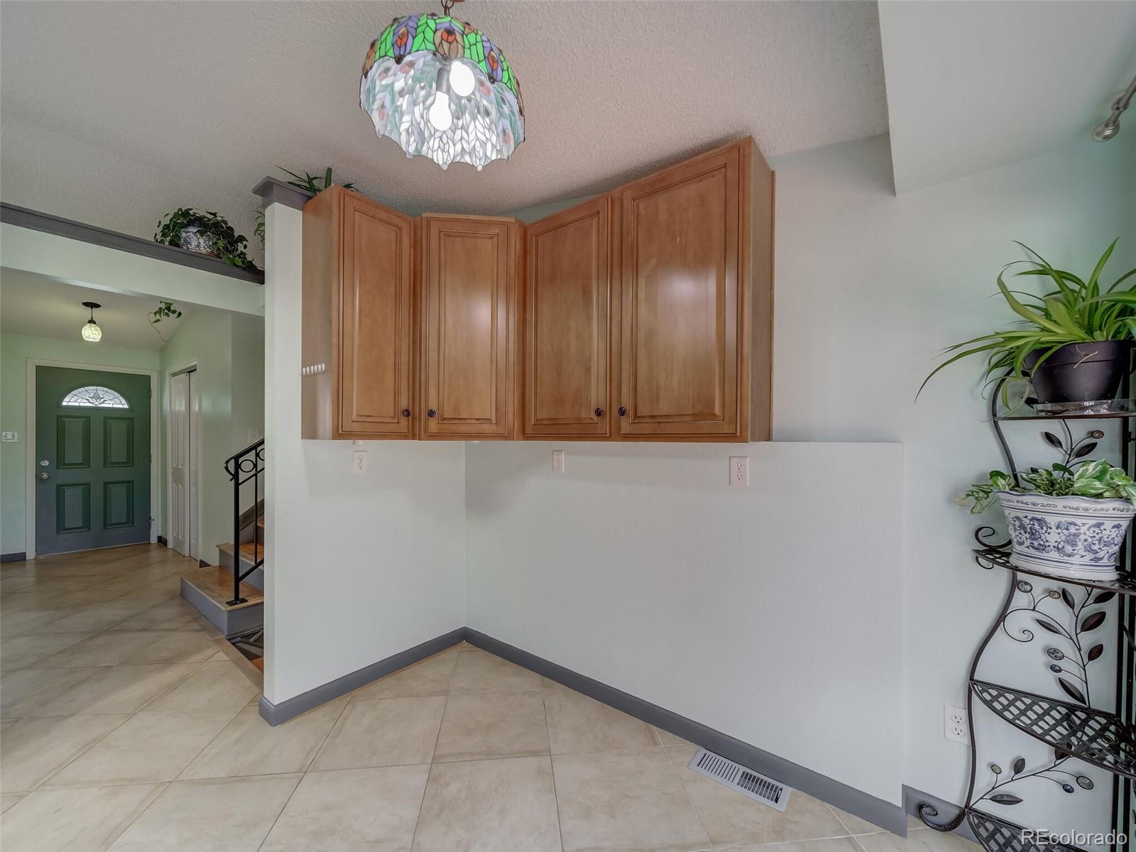 6460 W 73rd Place