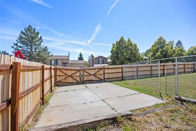 18527 E Kansas Place