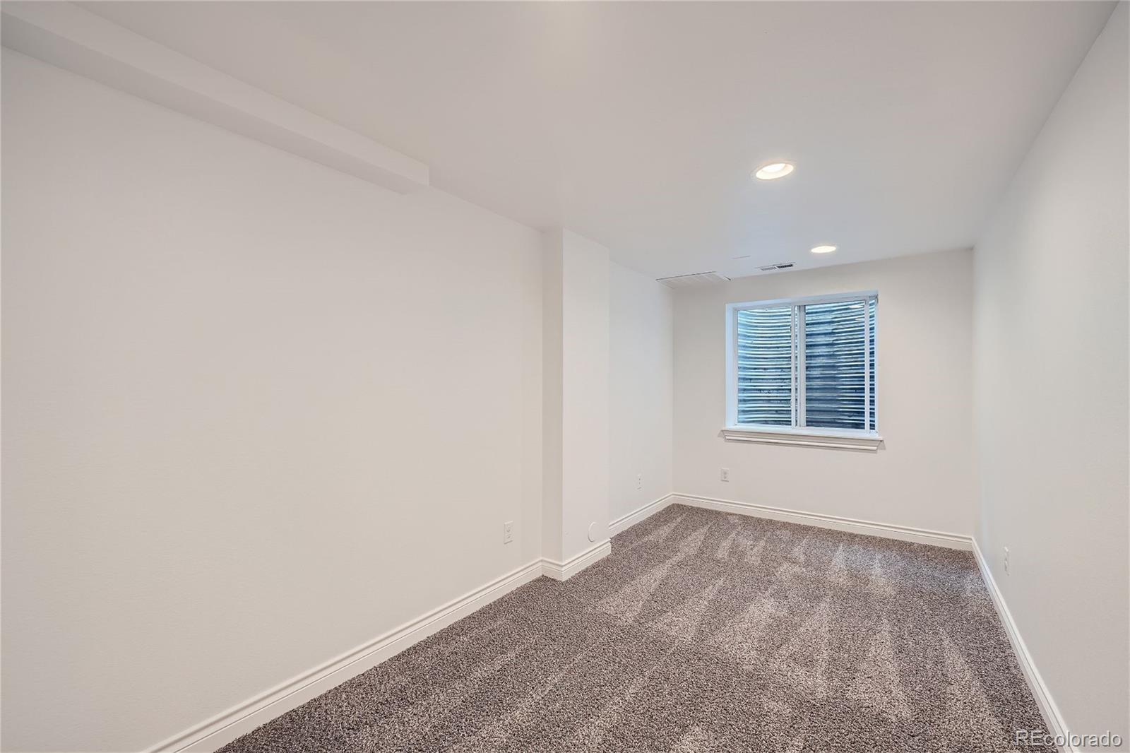 2925 Alton Court