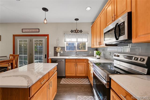 1086 Thornbury Place