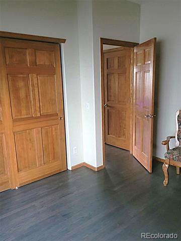 1086 Thornbury Place