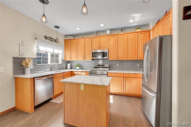 1086 Thornbury Place