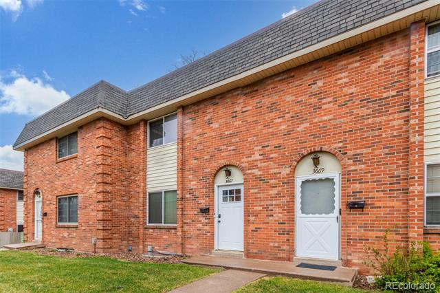3667 W Union Avenue Unit: 2E