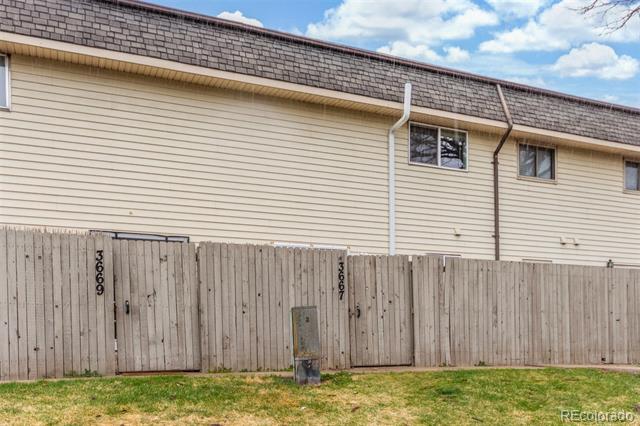 3667 W Union Avenue Unit: 2E