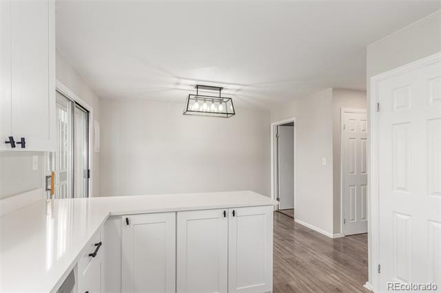 3667 W Union Avenue Unit: 2E
