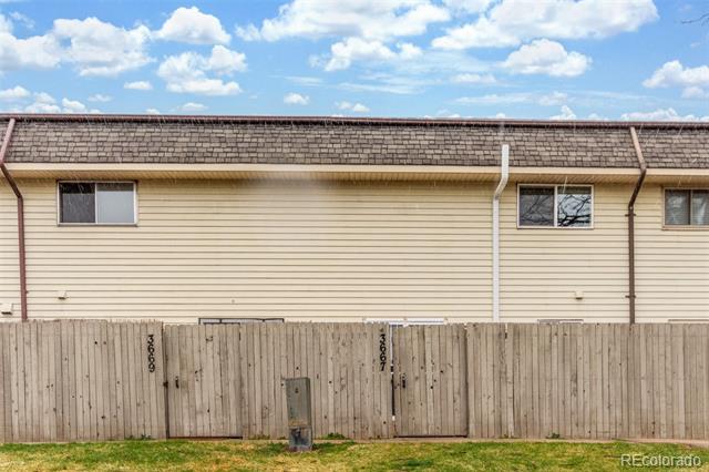 3667 W Union Avenue Unit: 2E