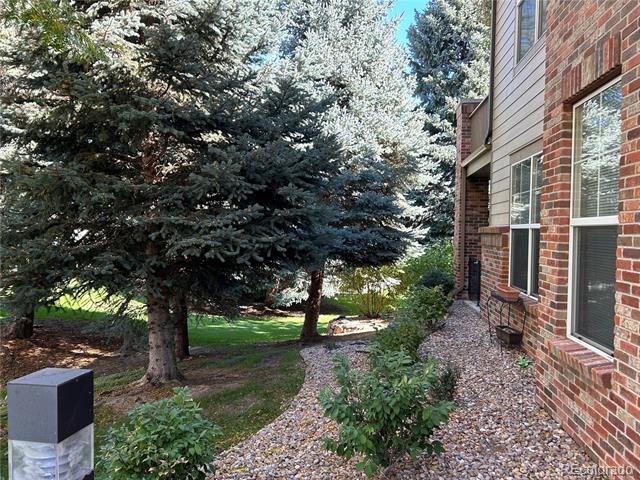 2210 S Vaughn Way Unit: 103