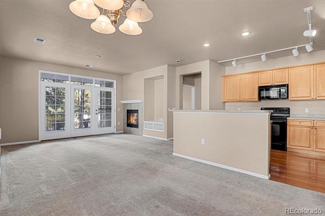 2210 S Vaughn Way Unit: 103