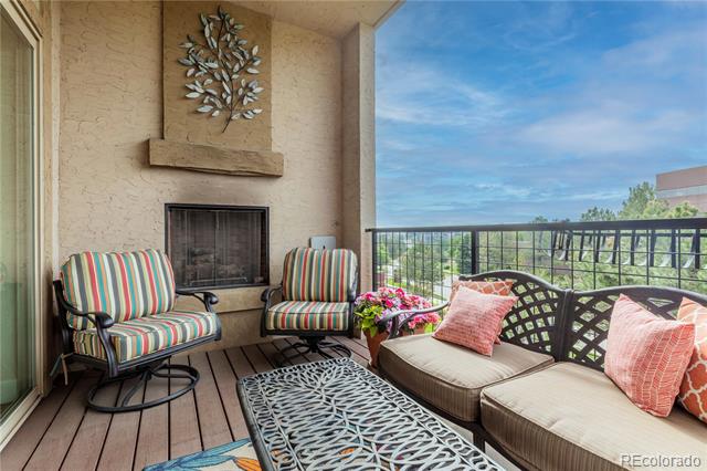 303 Inverness Way Unit: 302