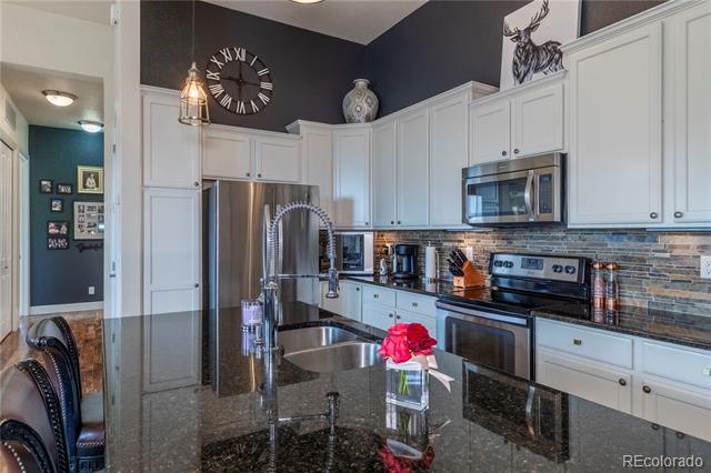 303 Inverness Way Unit: 302