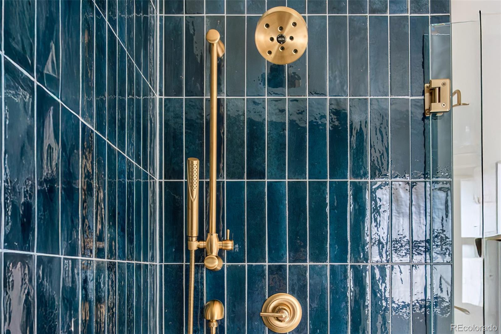 4000 S Dahlia Street