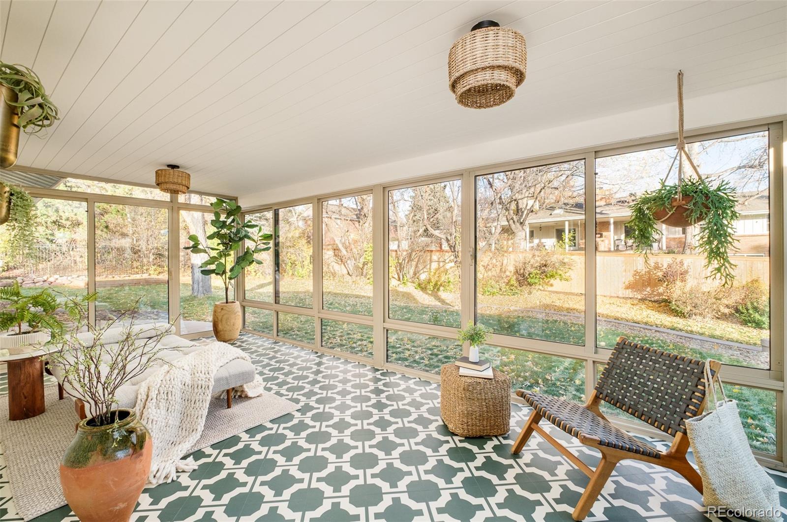 4000 S Dahlia Street