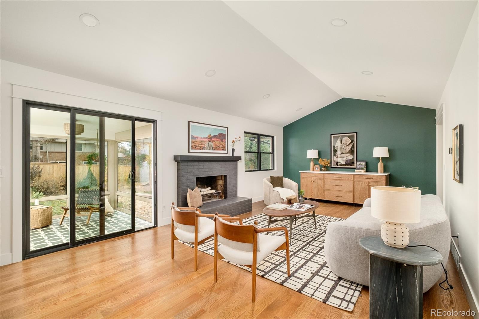 4000 S Dahlia Street