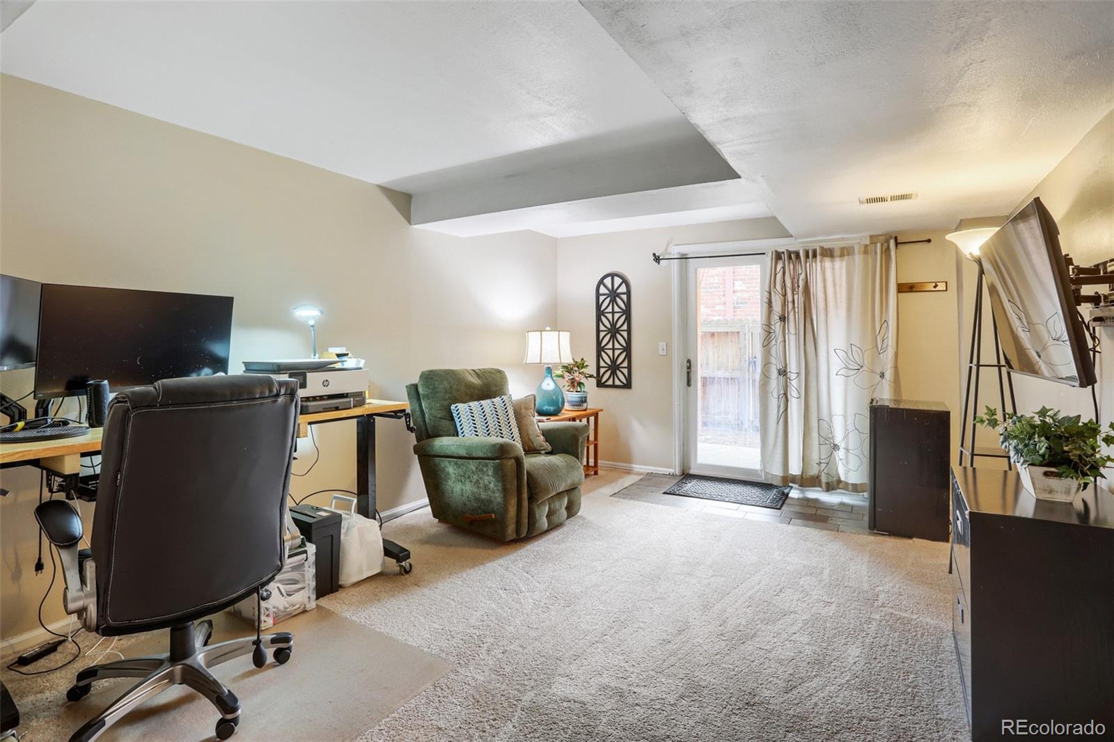 924 Milo Circle Unit: B