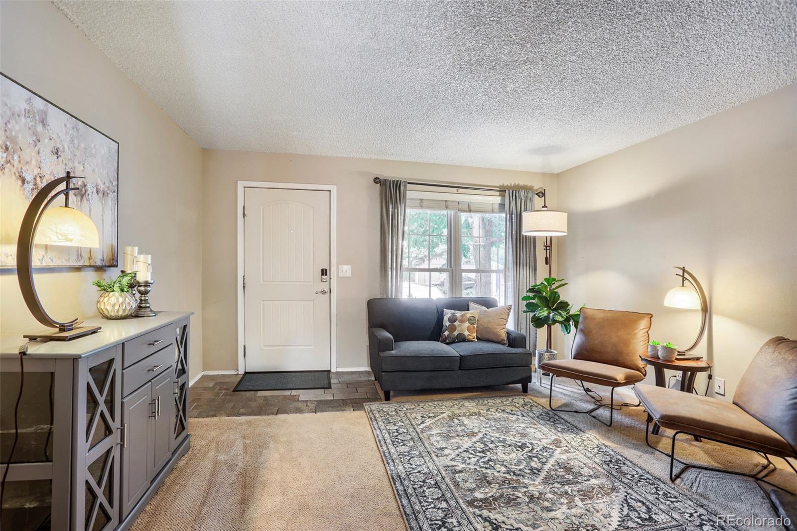 924 Milo Circle Unit: B