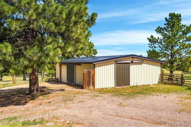 2355 Pinto Trail