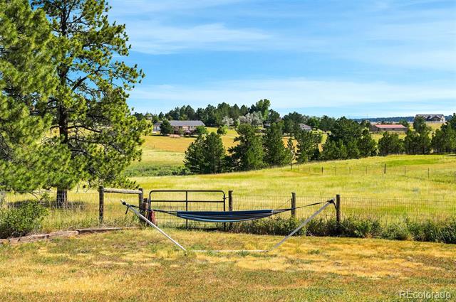 2355 Pinto Trail