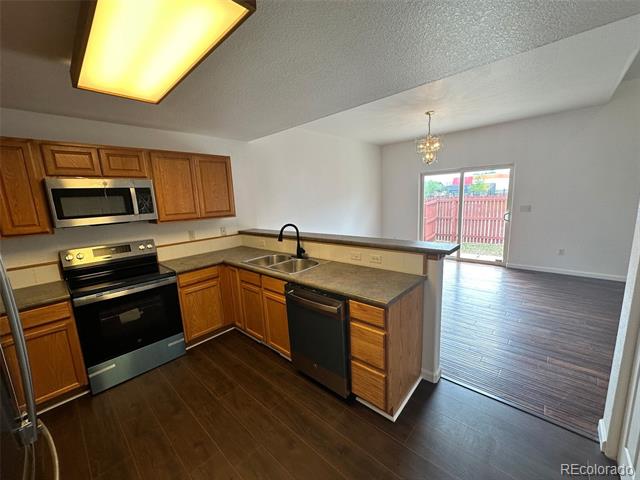 15555 E 40th Avenue Unit: 11